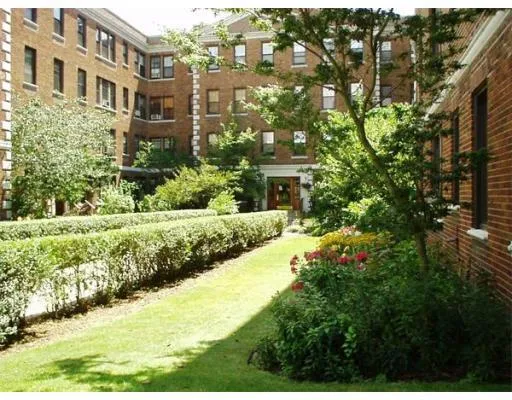 Studio bed, 1 bath apartment for rent at 66 Queensberry St Unit 416, Fenway — photo 13 of 13