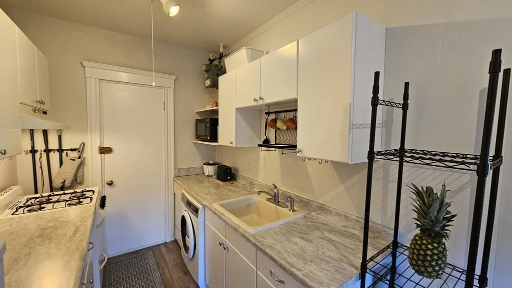 Studio bed, 1 bath apartment for rent at 66 Queensberry Unit 420, Fenway — photo 10 of 11