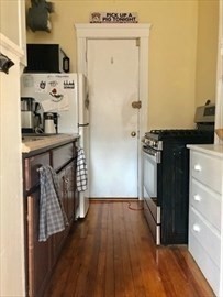 1 bed, 1 bath apartment for rent at 66 Queensberry Unit 421, Boston — photo 4 of 10