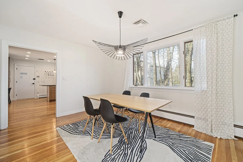 4 bed, 2 bath apartment for rent at 66 Roosevelt Rd Unit 66, Newton — photo 12 of 37