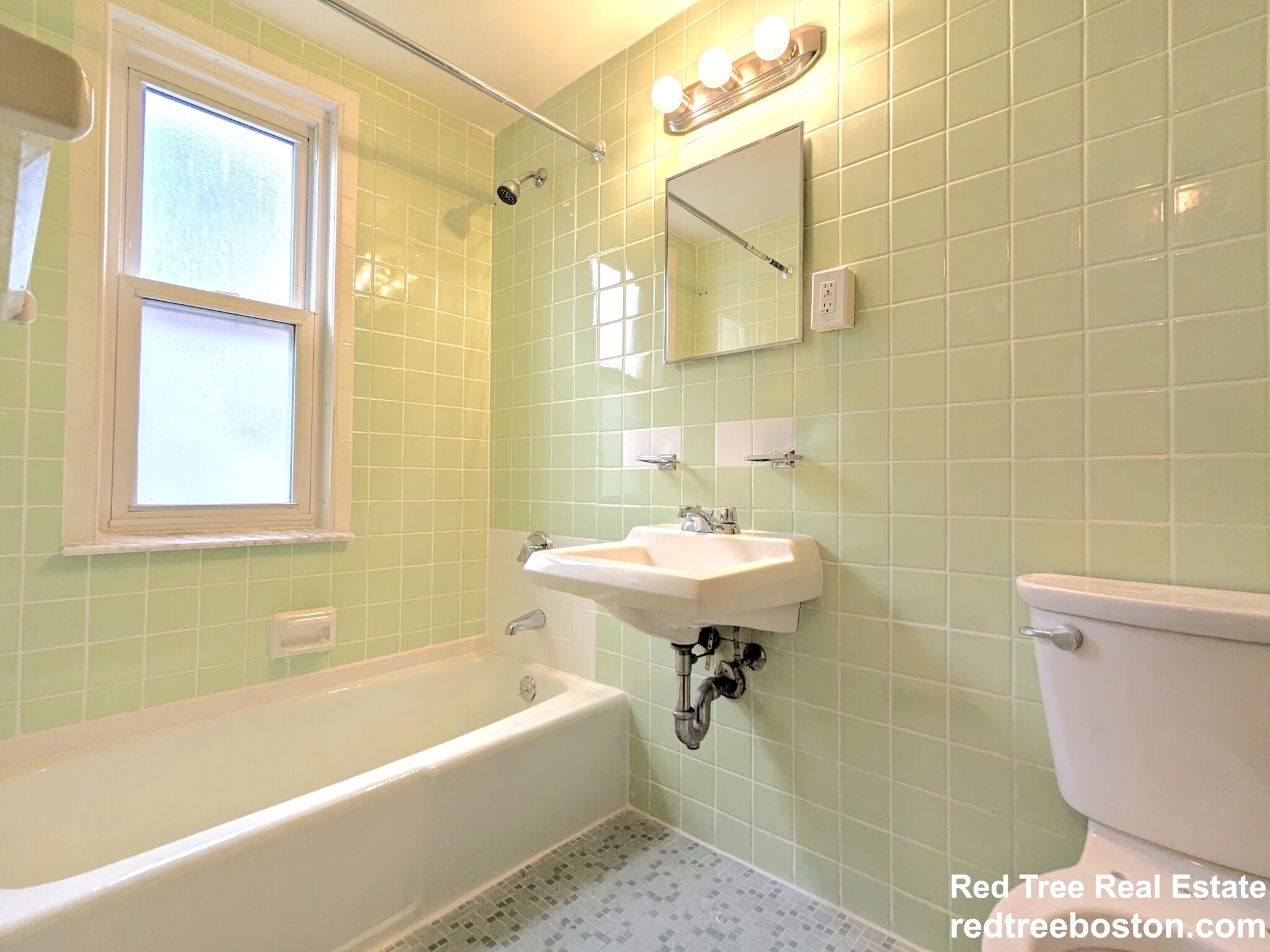 Studio bed, 1 bath apartment for rent at 66 South Huntington Ave Unit 1, Jamaica Plain — photo 8 of 9