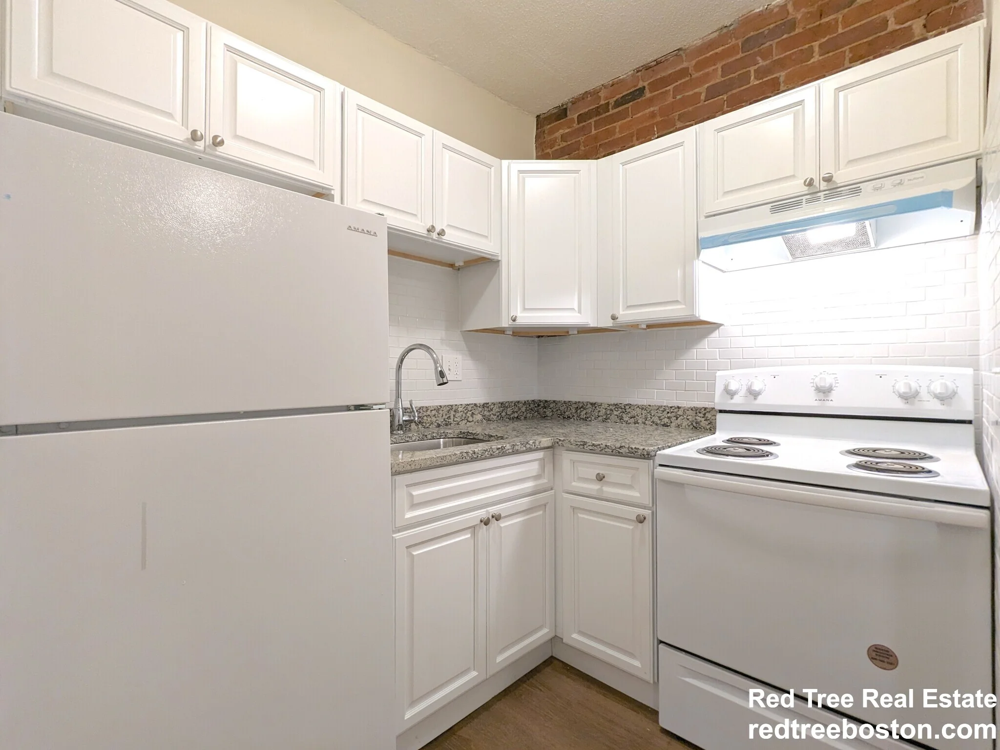 Studio bed, 1 bath apartment for rent at 66 South Huntington Ave Unit 1, Jamaica Plain — photo 5 of 9