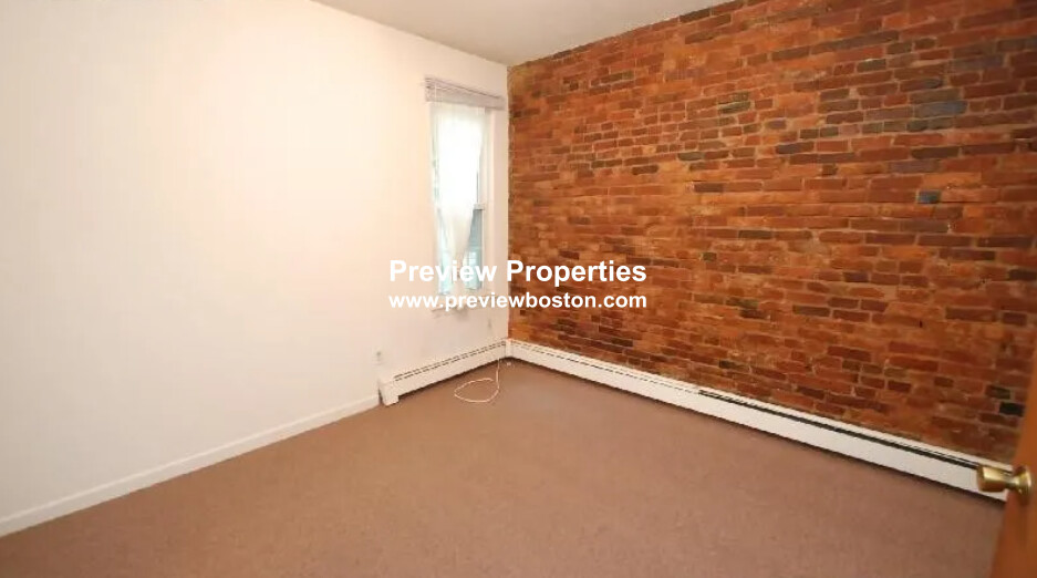 1 bed, 1 bath apartment for rent at 66 South Huntington Ave Unit 15P, Jamaica Plain — photo 1 of 7