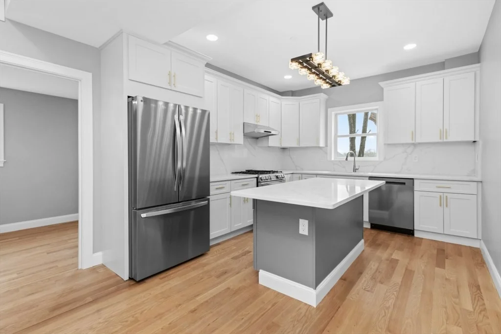3 bed, 2 bath apartment for rent at 66 Stanley St Unit 1, Dorchester — photo 8 of 25