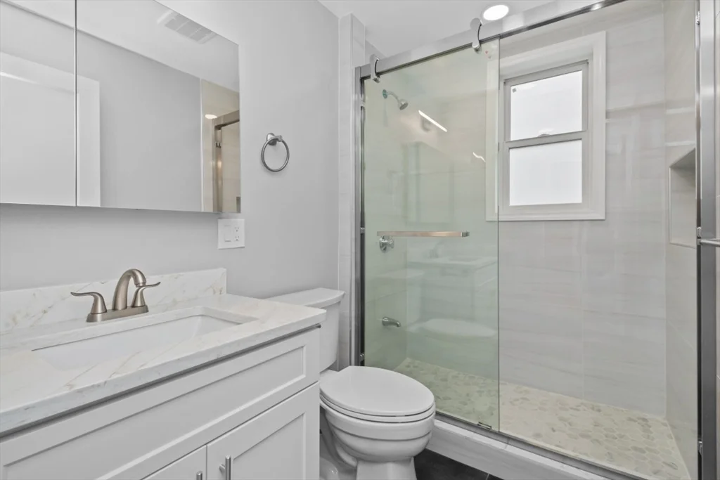 3 bed, 2 bath apartment for rent at 66 Stanley St Unit 2, Dorchester — photo 6 of 21