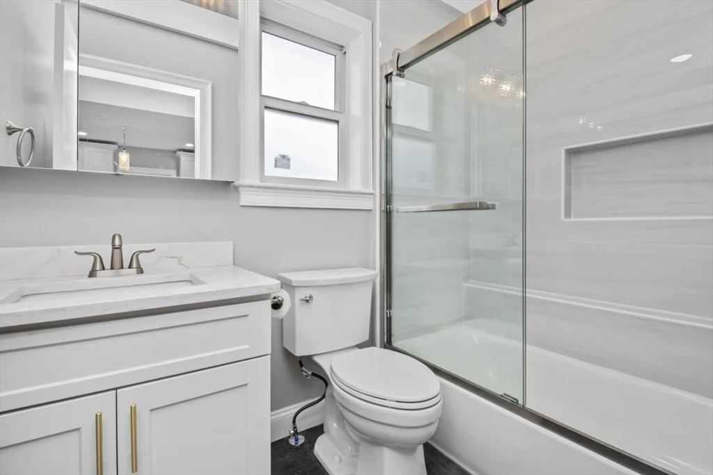 3 bed, 2 bath apartment for rent at 66 Stanley St Unit 2, Dorchester — photo 7 of 21