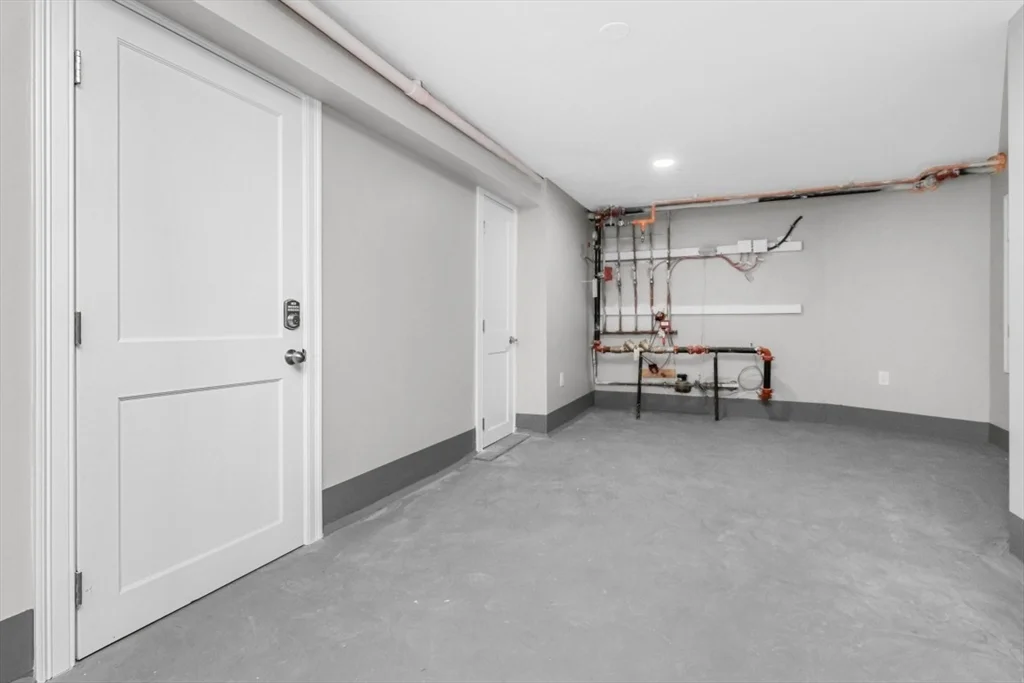 2 bed, 2 bath apartment for rent at 66 Stanley St Unit 3, Dorchester — photo 24 of 27