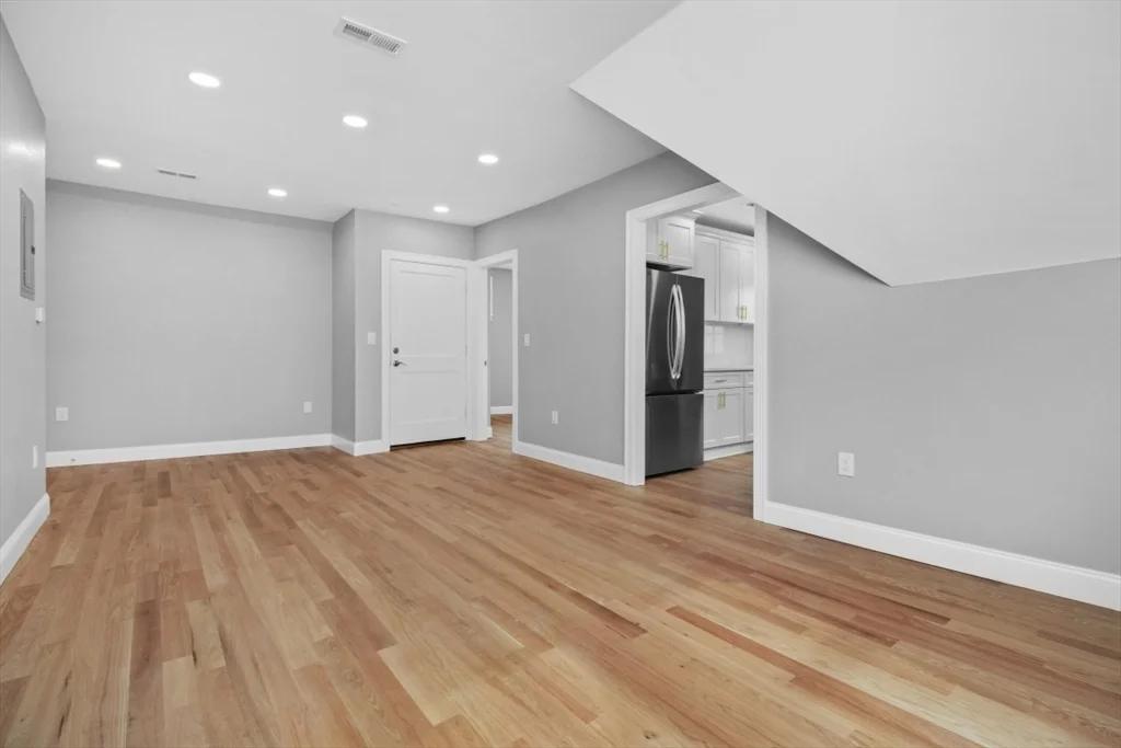 2 bed, 2 bath apartment for rent at 66 Stanley St Unit 3, Dorchester — photo 14 of 27