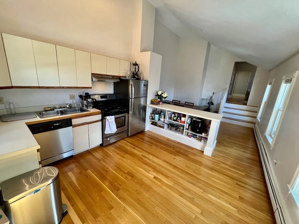 2 bed, 1 bath apartment for rent at 66 Telegraph St Unit 3, South Boston — photo 3 of 33