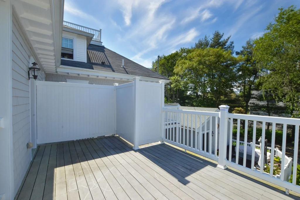 3 bed, 2 bath apartment for rent at 66 Tucker Ln Unit 2, Dartmouth — photo 24 of 29