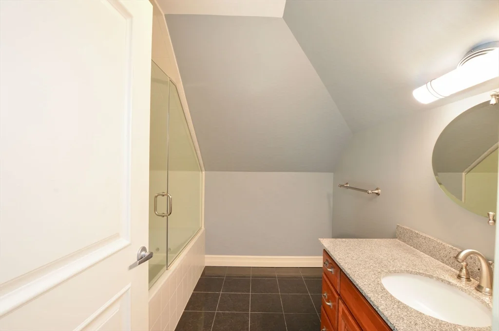 2 bed, 2 bath apartment for rent at 66 Tucker Ln Unit 3, Dartmouth — photo 18 of 27