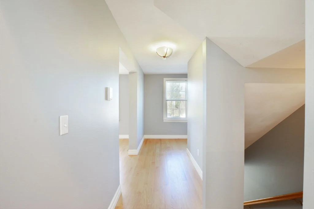 2 bed, 2 bath apartment for rent at 66 Tucker Ln Unit 3, Dartmouth — photo 6 of 27