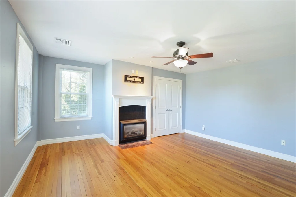 2 bed, 2 bath apartment for rent at 66 Tucker Ln Unit 3, Dartmouth — photo 15 of 27