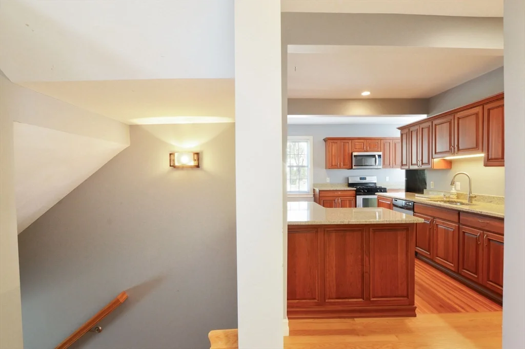 2 bed, 2 bath apartment for rent at 66 Tucker Ln Unit 3, Dartmouth — photo 7 of 27