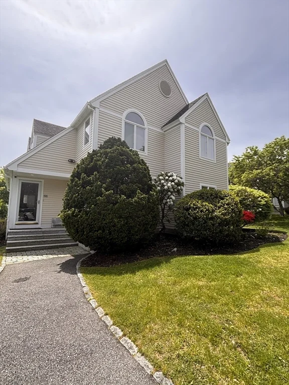 3 bed, 2 bath apartment for rent at 66 Vincent Drive Winter Rental Unit 66, East Braintree — photo 1 of 25