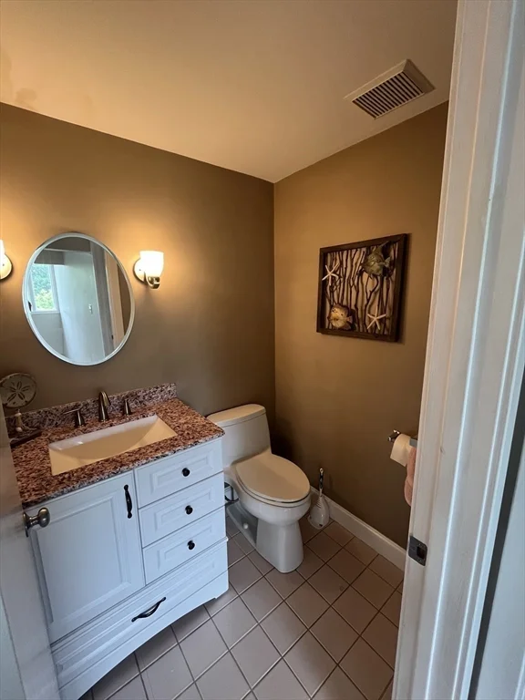 3 bed, 2 bath apartment for rent at 66 Vincent Drive Winter Rental Unit 66, East Braintree — photo 13 of 25