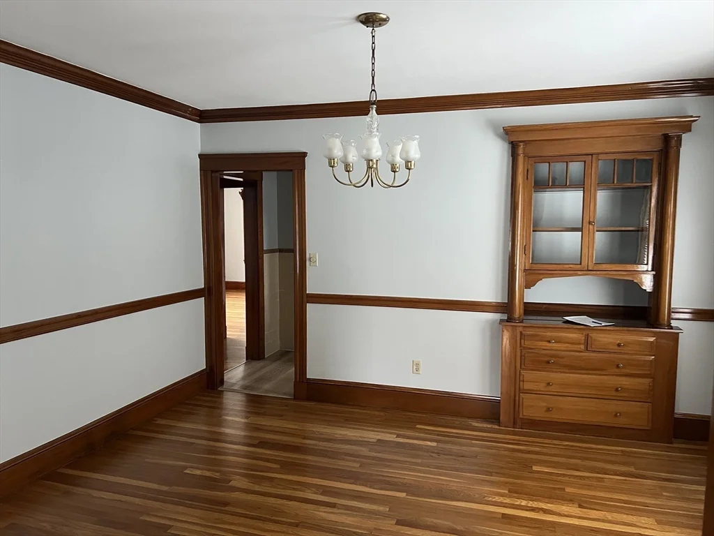 2 bed, 1 bath apartment for rent at 66 Waldemar Ave Unit 2, Winthrop — photo 9 of 18