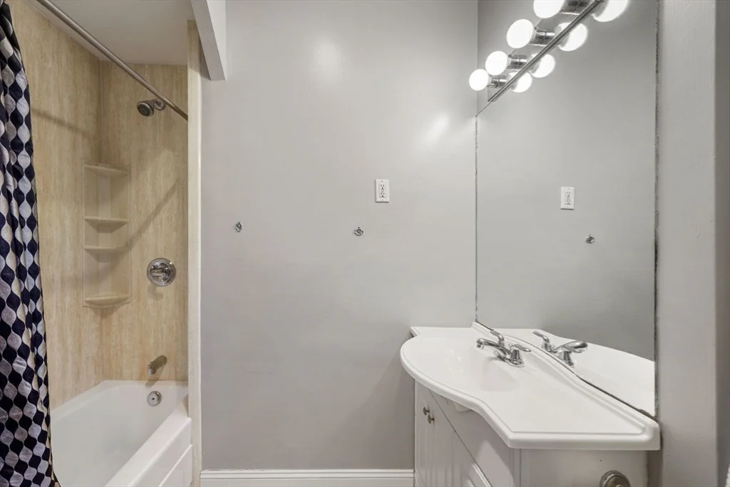 2 bed, 1 bath apartment for rent at 66 Waltham St Unit 41, South End — photo 19 of 28