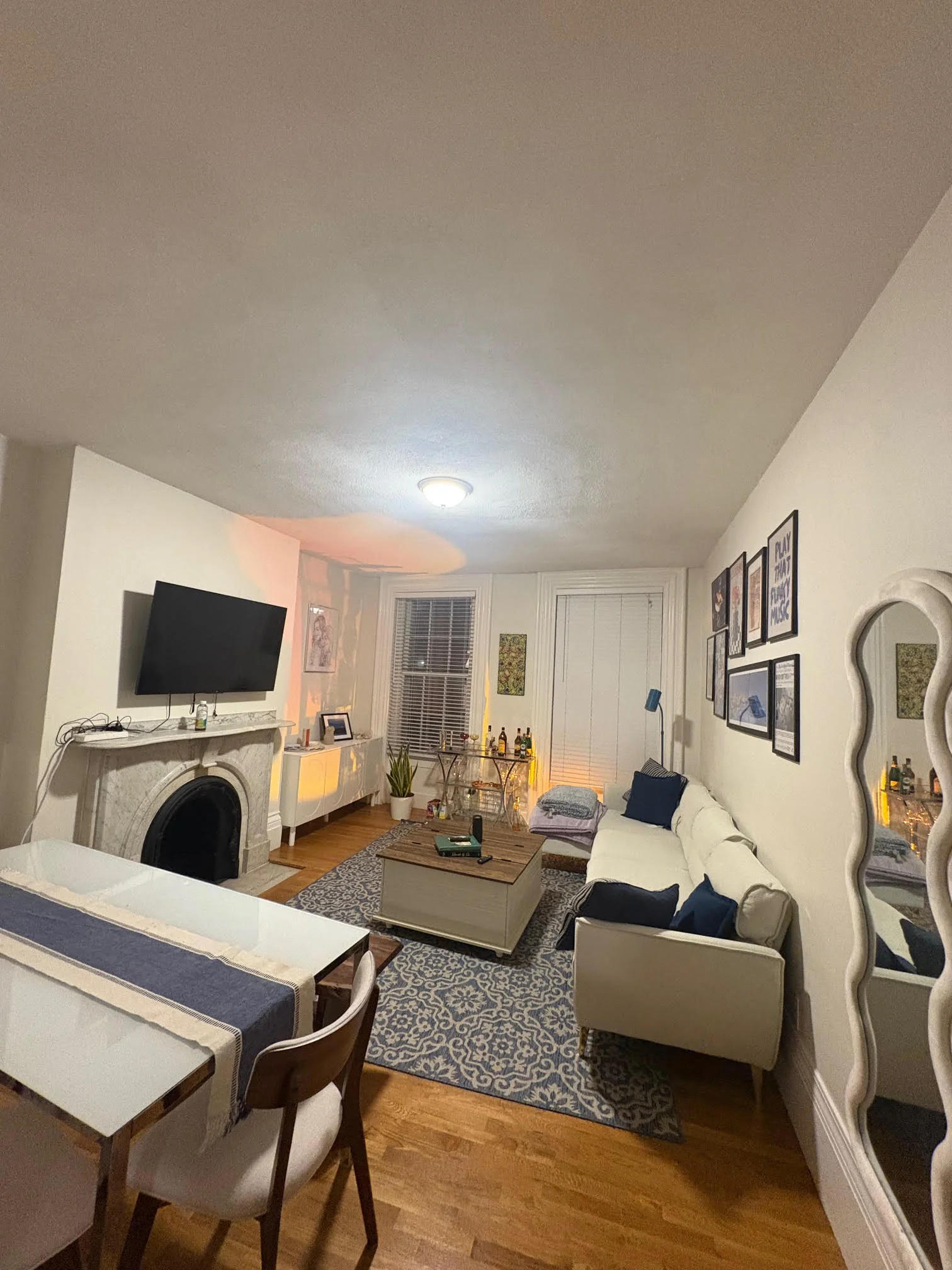 2 bed, 1 bath apartment for rent at 66 West Cedar St Unit 1-E, Beacon Hill — photo 6 of 7
