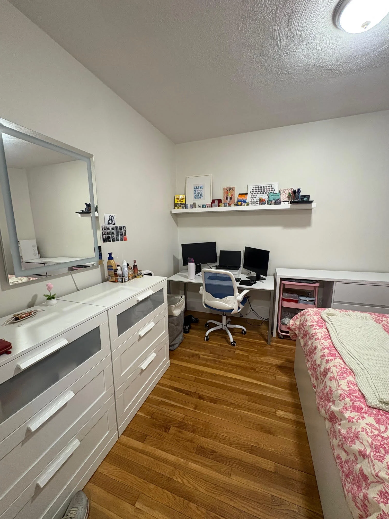 2 bed, 1 bath apartment for rent at 66 West Cedar St Unit 1-E, Beacon Hill — photo 5 of 7