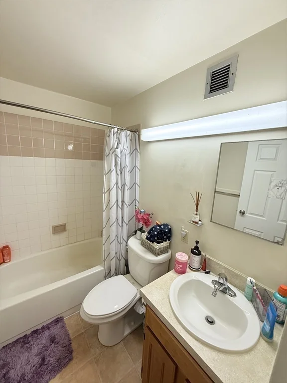 2 bed, 1 bath apartment for rent at 66 Westland Ave Unit 303, Fenway — photo 12 of 17