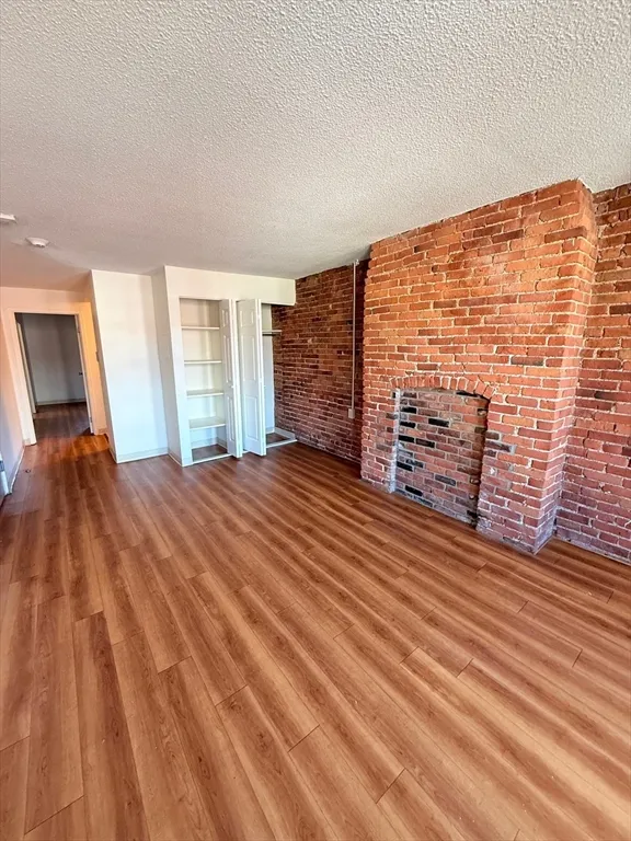 2 bed, 1 bath apartment for rent at 66 Westland Ave Unit 405, Fenway — photo 2 of 13