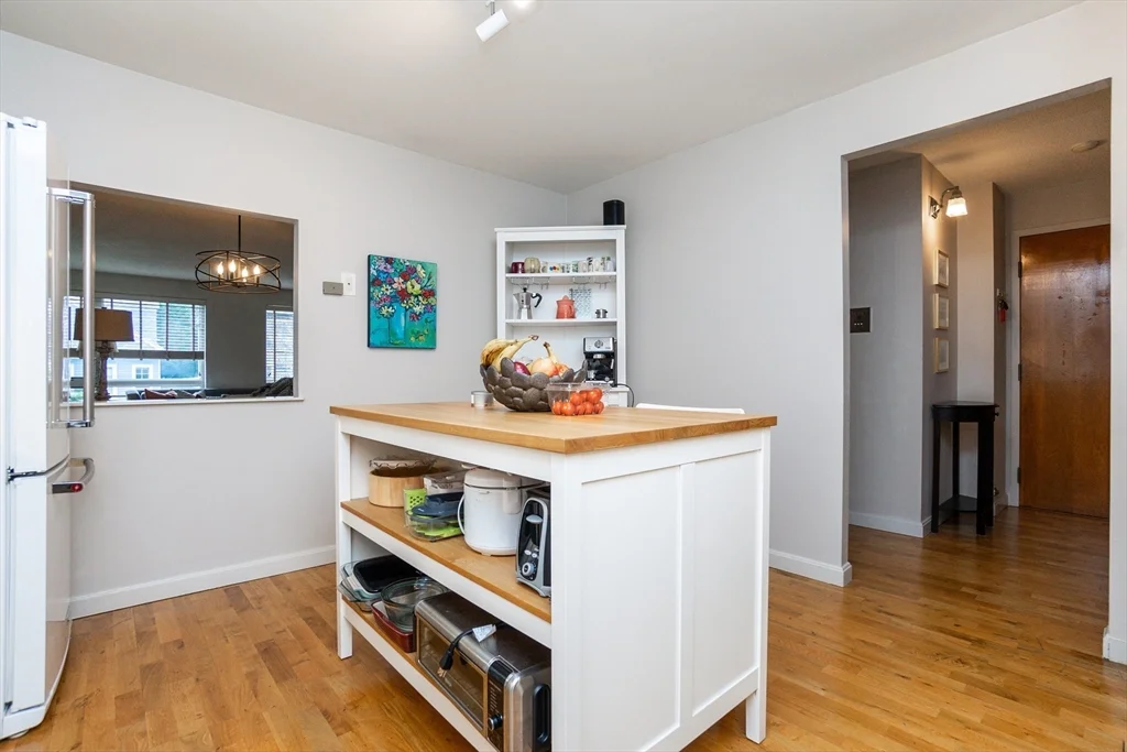 2 bed, 2 bath apartment for rent at 66 Winchester St Unit 502, Coolidge Corner — photo 10 of 22
