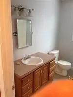 3 bed, 1 bath apartment for rent at 660 Boston Rd Unit 1, Pine Pt Bstn Rd — photo 5 of 8