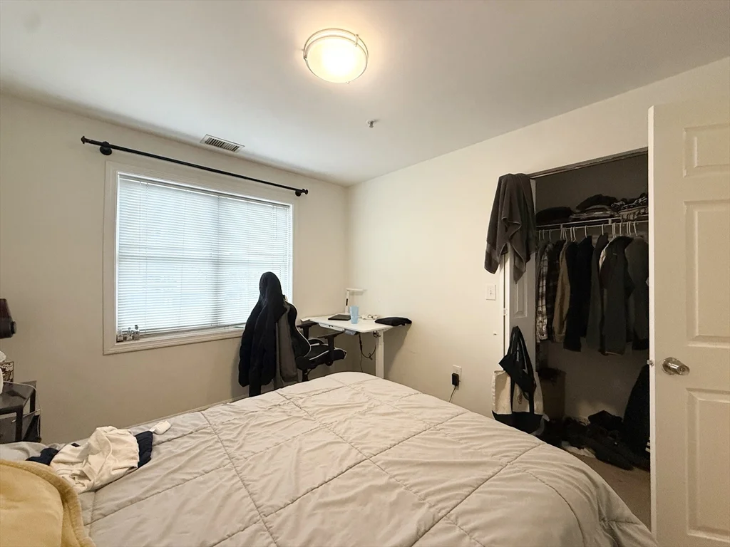 3 bed, 1 bath apartment for rent at 660 Cambridge St Unit 302, Kendall Square — photo 7 of 9
