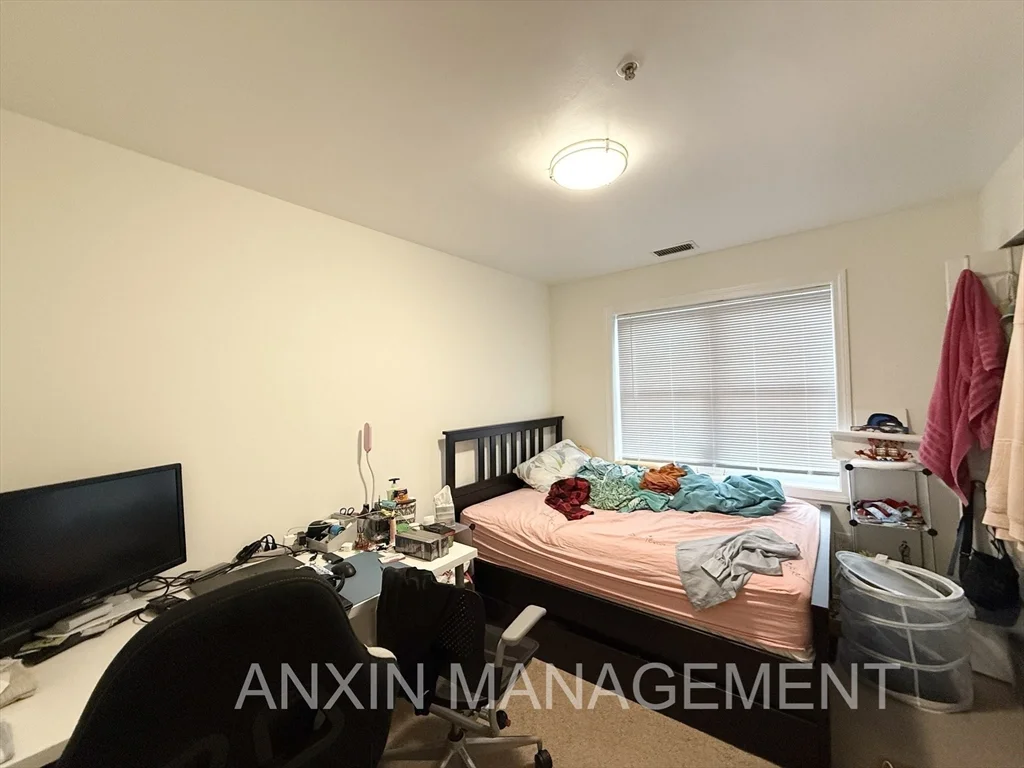 2 bed, 1 bath apartment for rent at 660 Cambridge St Unit 401, East Cambridge — photo 7 of 11