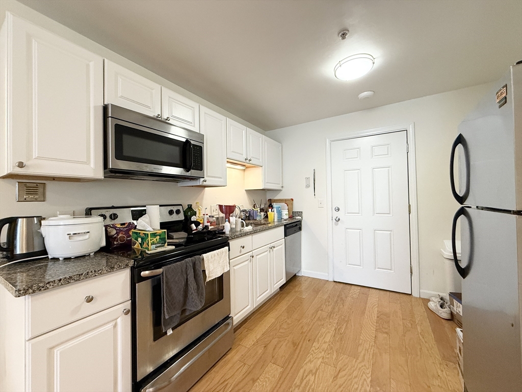 Studio bed, 1 bath apartment for rent at 660 Cambridge St Unit 405, East Cambridge — photo 2 of 7