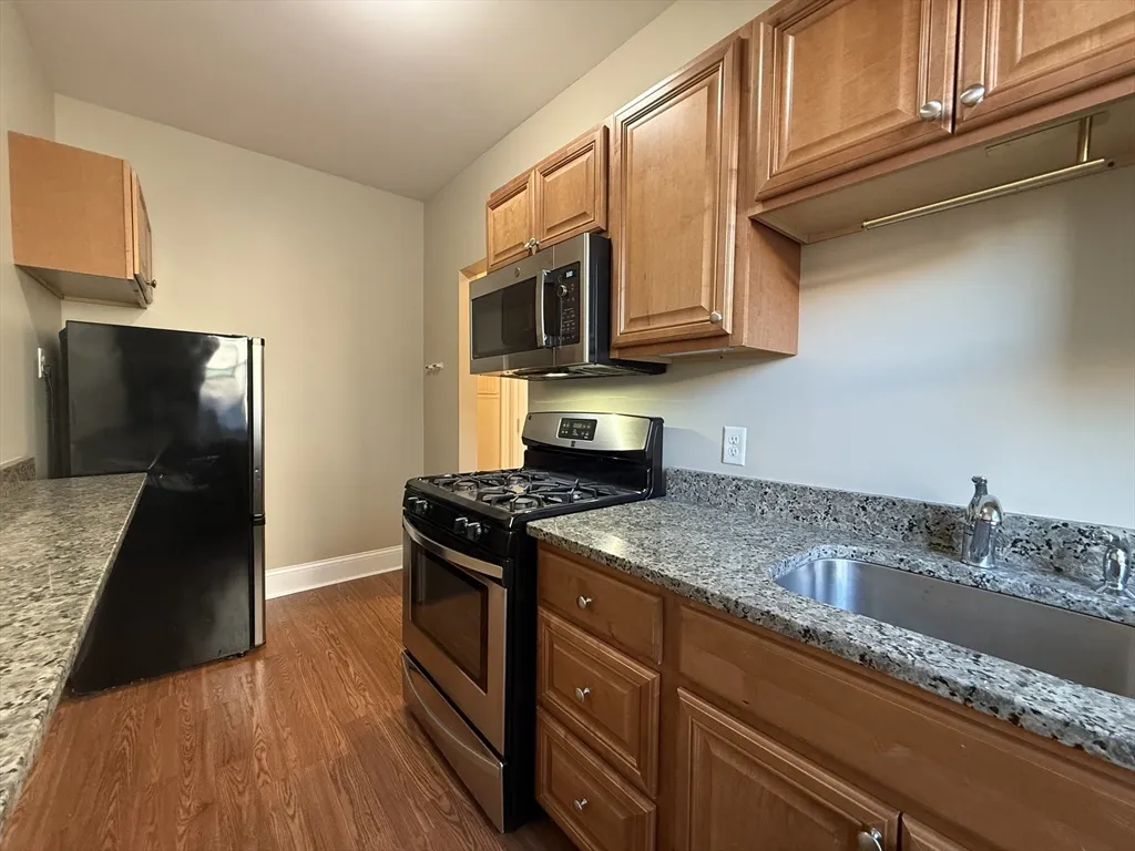 Studio bed, 1 bath apartment for rent at 660 Huntington Ave Unit 23, Mission Hill — photo 9 of 23