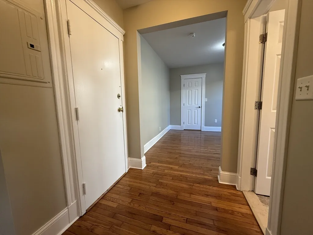 Studio bed, 1 bath apartment for rent at 660 Huntington Ave Unit 23, Mission Hill — photo 10 of 23