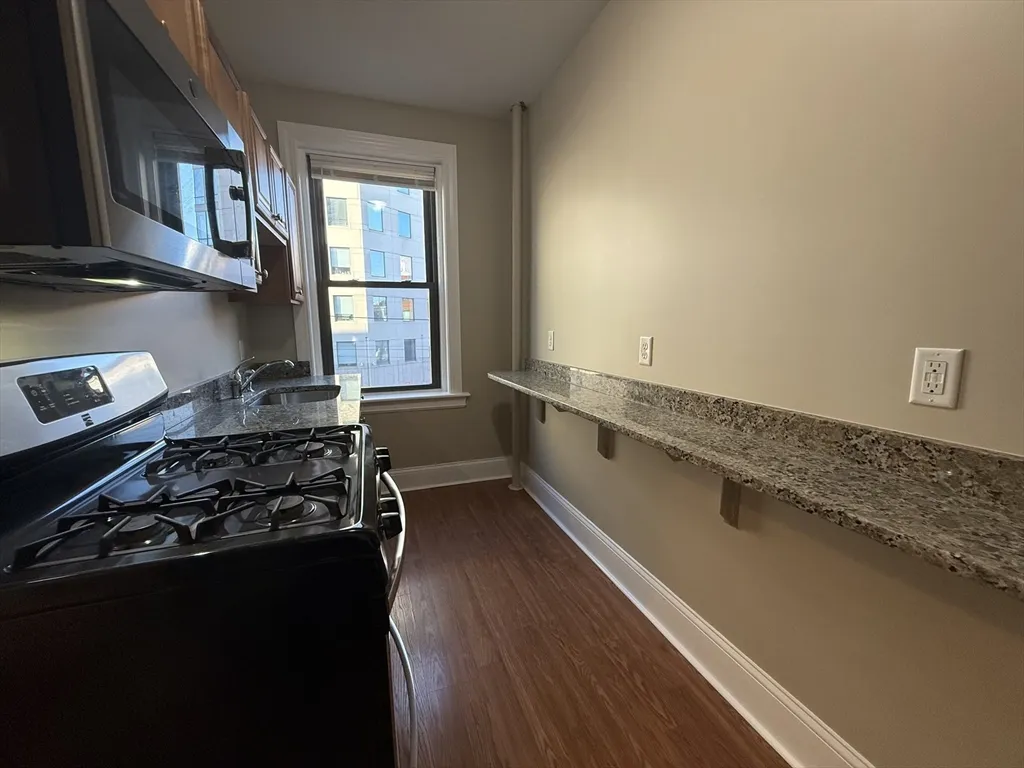 Studio bed, 1 bath apartment for rent at 660 Huntington Ave Unit 23, Mission Hill — photo 8 of 23