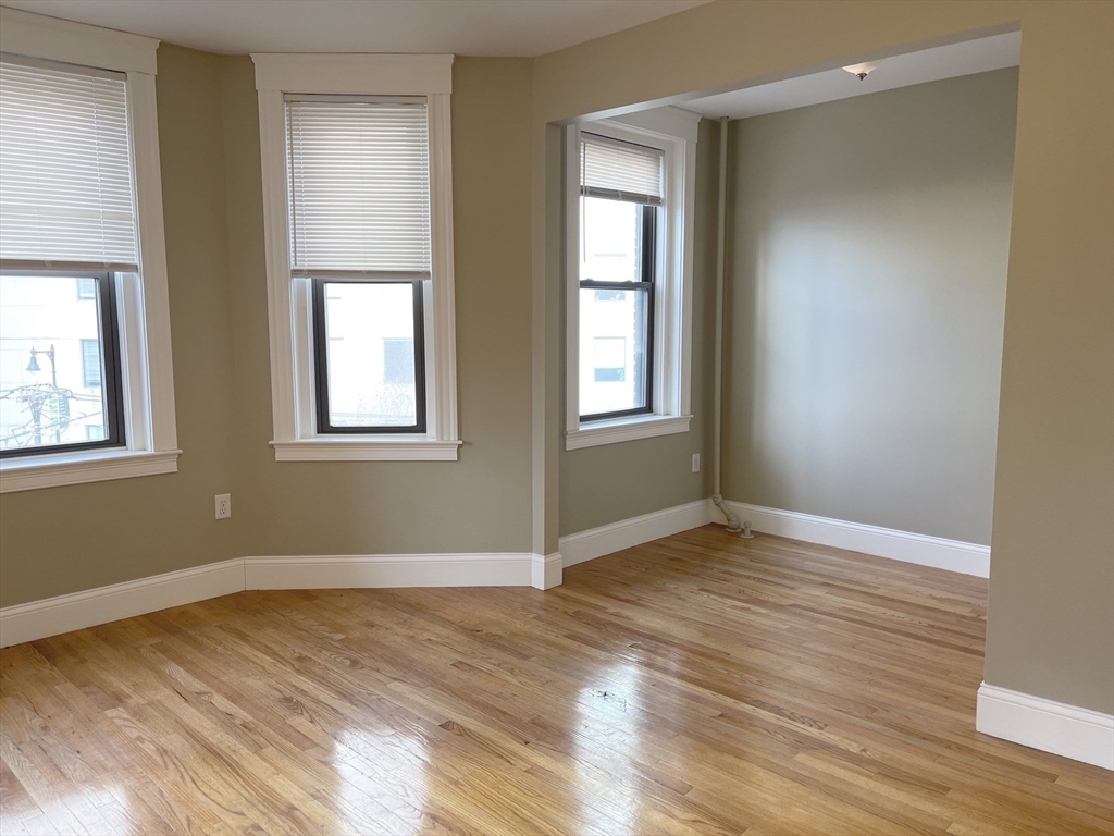 Studio bed, 1 bath apartment for rent at 660 Huntington Ave Unit 35, Mission Hill — photo 2 of 20