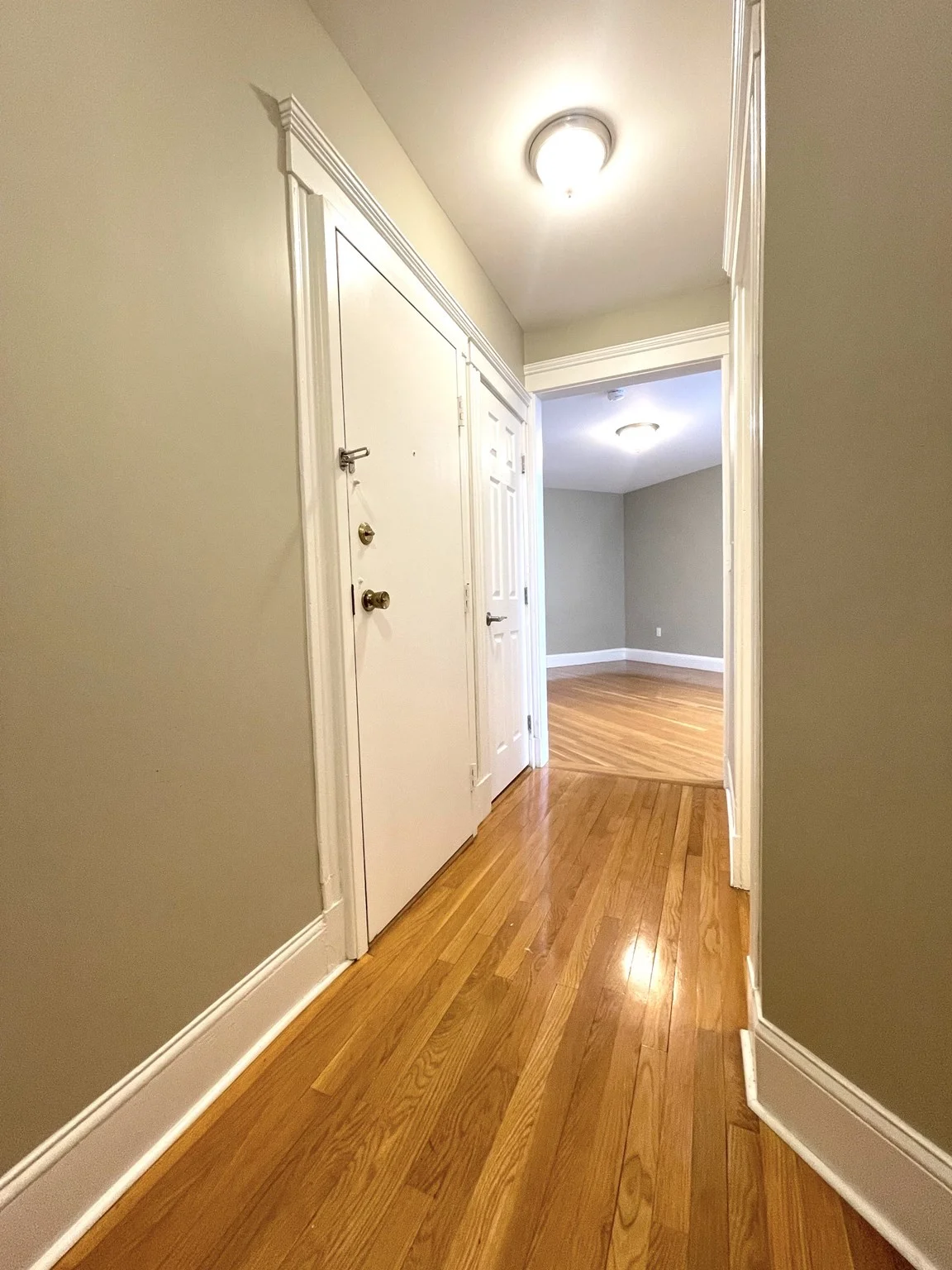 Studio bed, 1 bath apartment for rent at 660 Huntington Ave Unit 39, Mission Hill — photo 2 of 21
