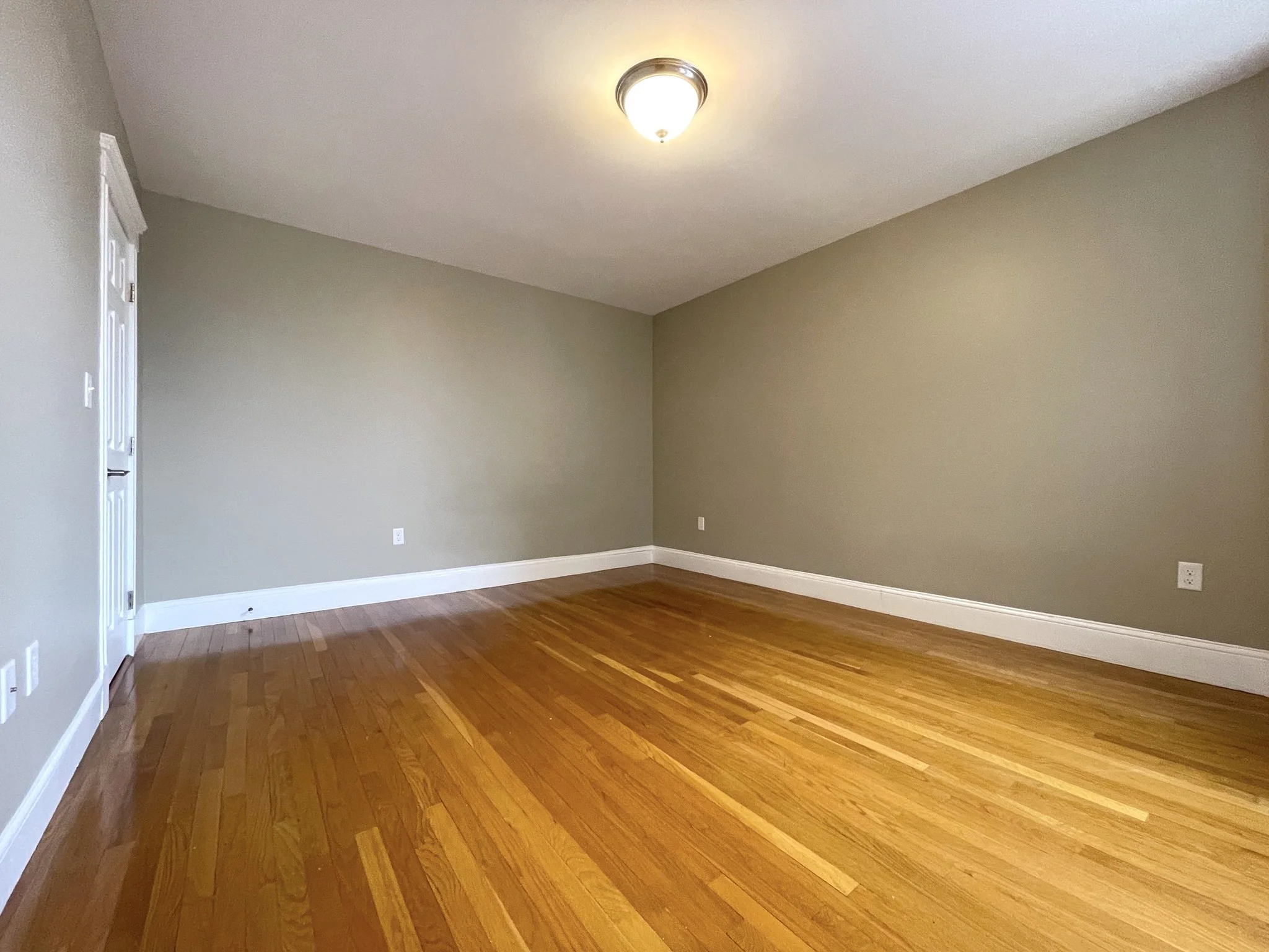 Studio bed, 1 bath apartment for rent at 660 Huntington Ave Unit 39, Mission Hill — photo 7 of 21