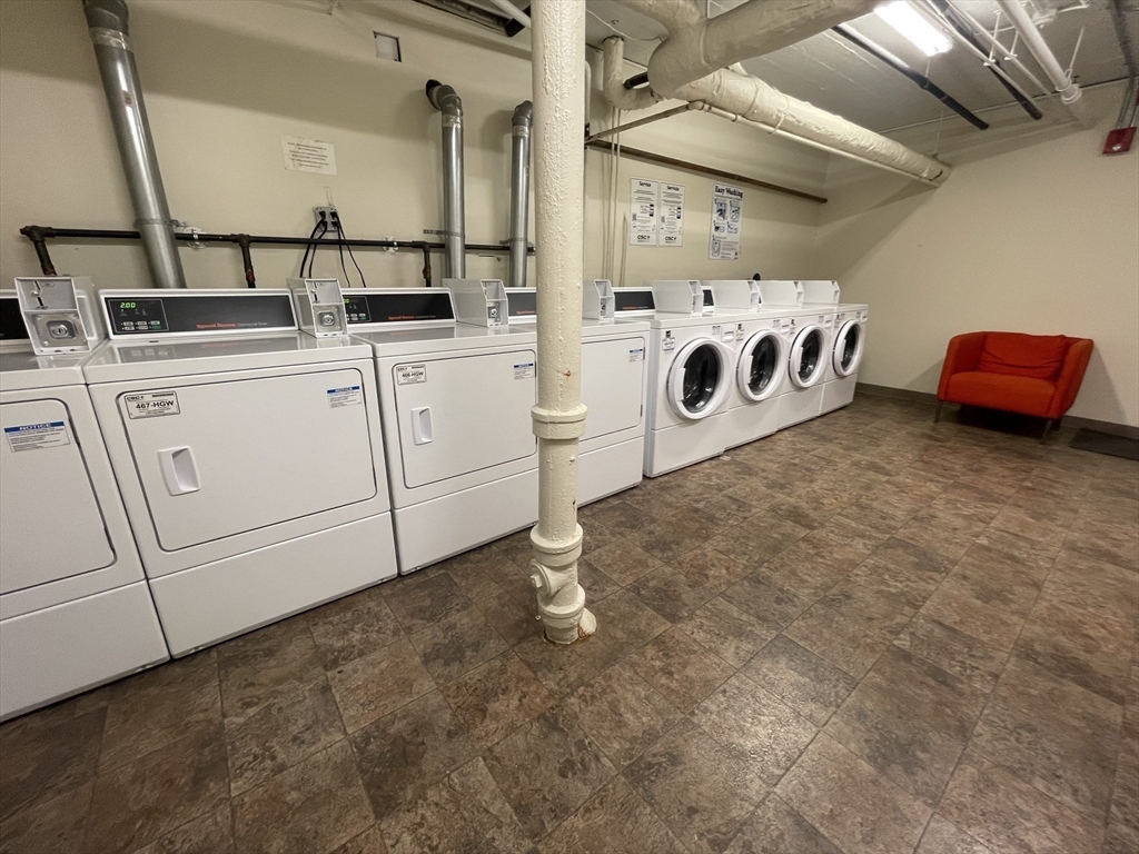 Studio bed, 1 bath apartment for rent at 660 Huntington Ave Unit 57, Mission Hill — photo 11 of 18