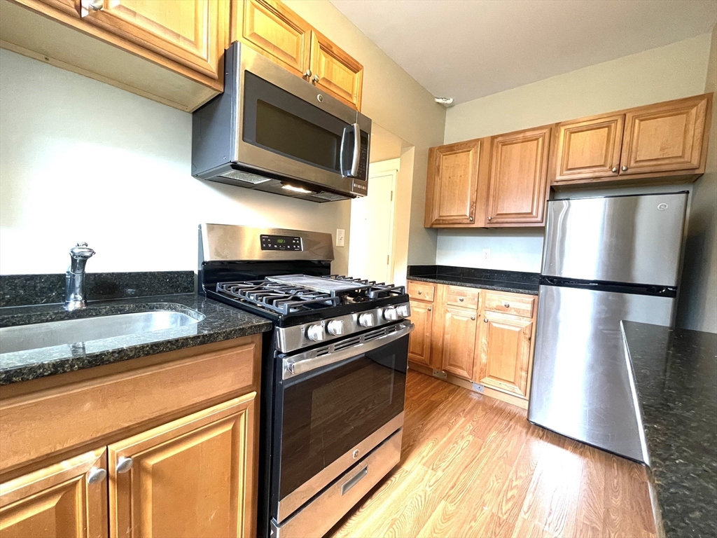 Studio bed, 1 bath apartment for rent at 660 Huntington Ave Unit 57, Mission Hill — photo 6 of 18