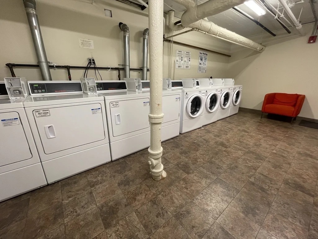Studio bed, 1 bath apartment for rent at 660 Huntington Ave Unit 58, Mission Hill — photo 13 of 19