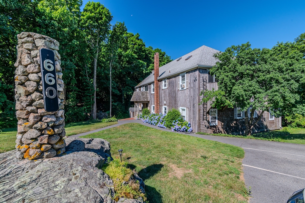 2 bed, 1 bath apartment for rent at 660 Jerusalem Rd Unit 1, North Cohasset