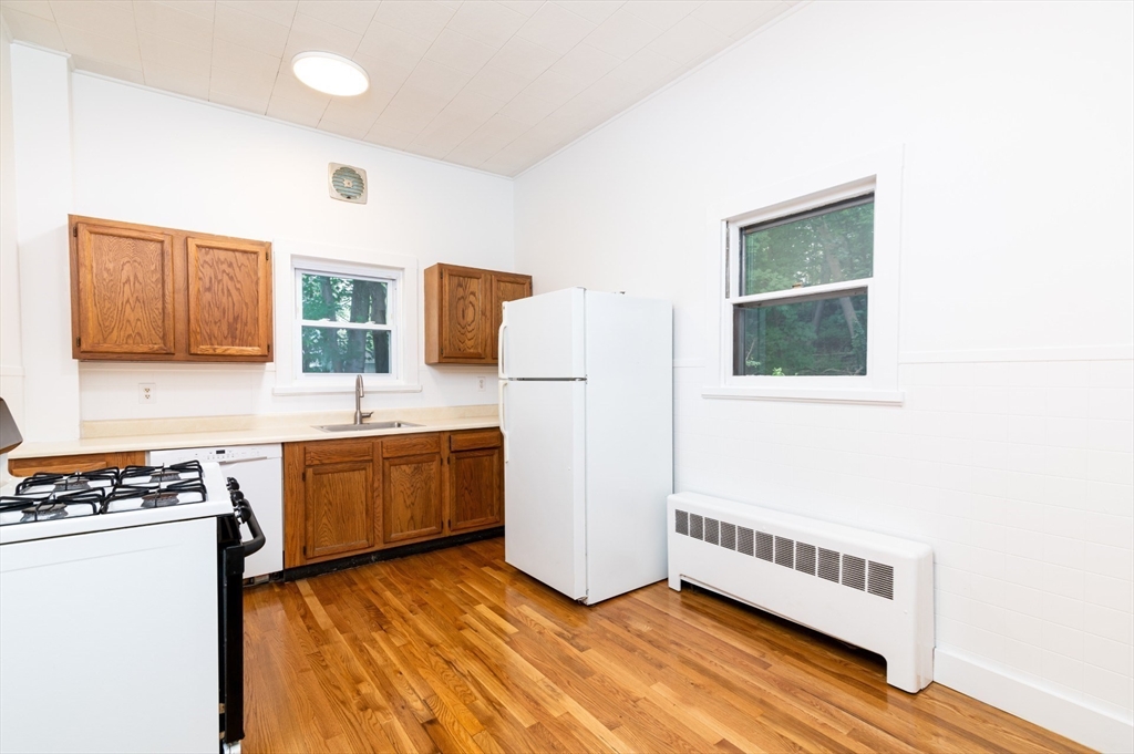 2 bed, 1 bath apartment for rent at 660 Jerusalem Rd Unit 1, North Cohasset — photo 7 of 17