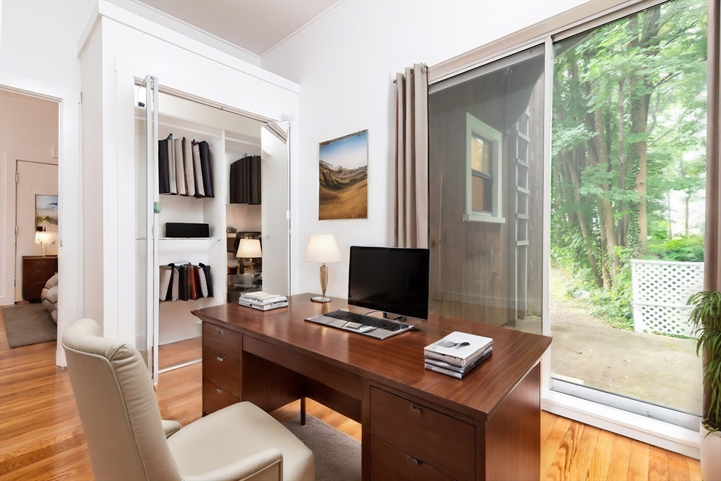 2 bed, 1 bath apartment for rent at 660 Jerusalem Rd Unit 1, North Cohasset — photo 13 of 17