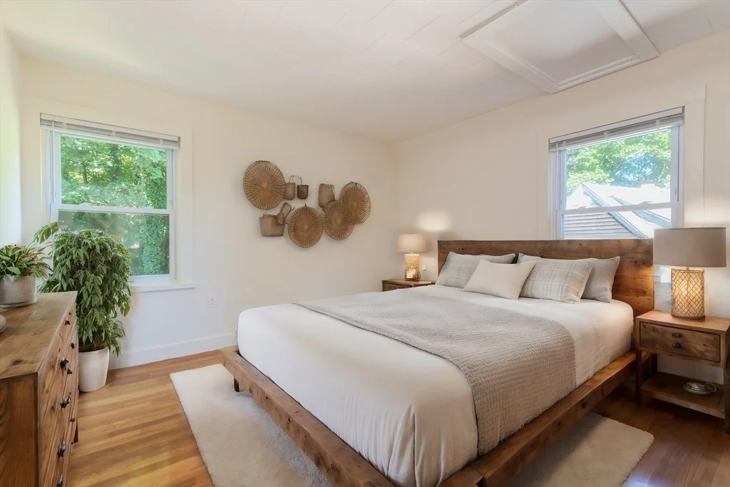2 bed, 1 bath apartment for rent at 660 Jerusalem Rd Unit 4, North Cohasset — photo 12 of 24