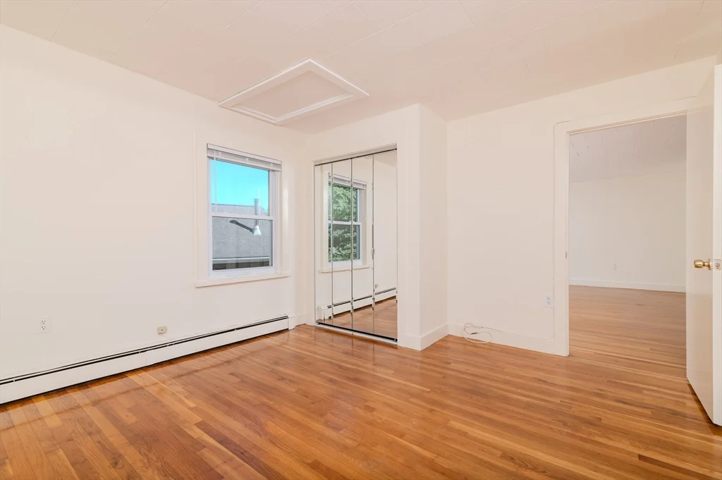 2 bed, 1 bath apartment for rent at 660 Jerusalem Rd Unit 4, North Cohasset — photo 16 of 24
