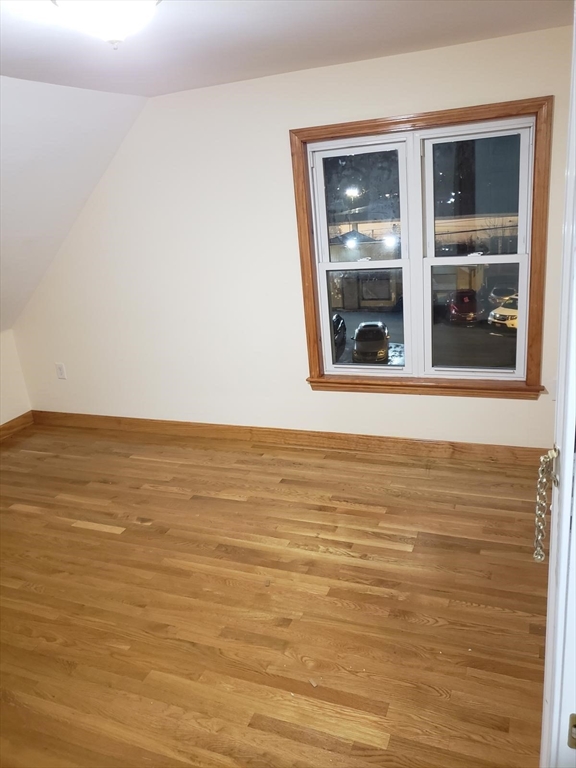 1 bed, 1 bath apartment for rent at 660 Main St Unit 3, Brockton — photo 3 of 6