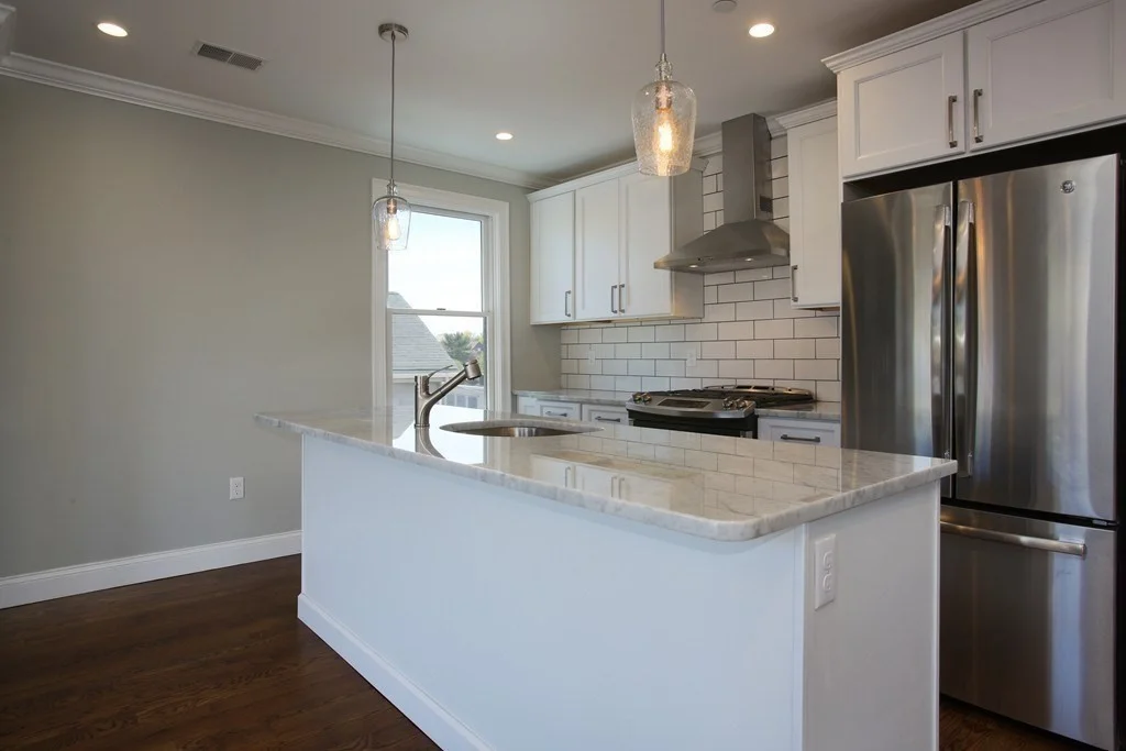 3 bed, 2 bath apartment for rent at 660 Somerville Ave Unit 2, Spring Hill — photo 2 of 11