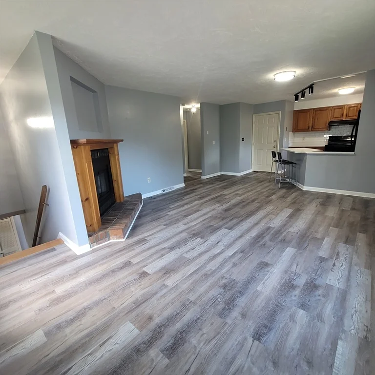 2 bed, 2 bath apartment for rent at 660 Union Unit 1C, East Braintree — photo 9 of 24