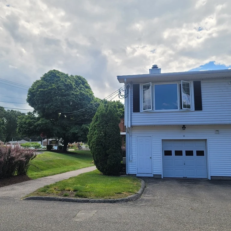2 bed, 2 bath apartment for rent at 660 Union Unit 1C, East Braintree — photo 21 of 24