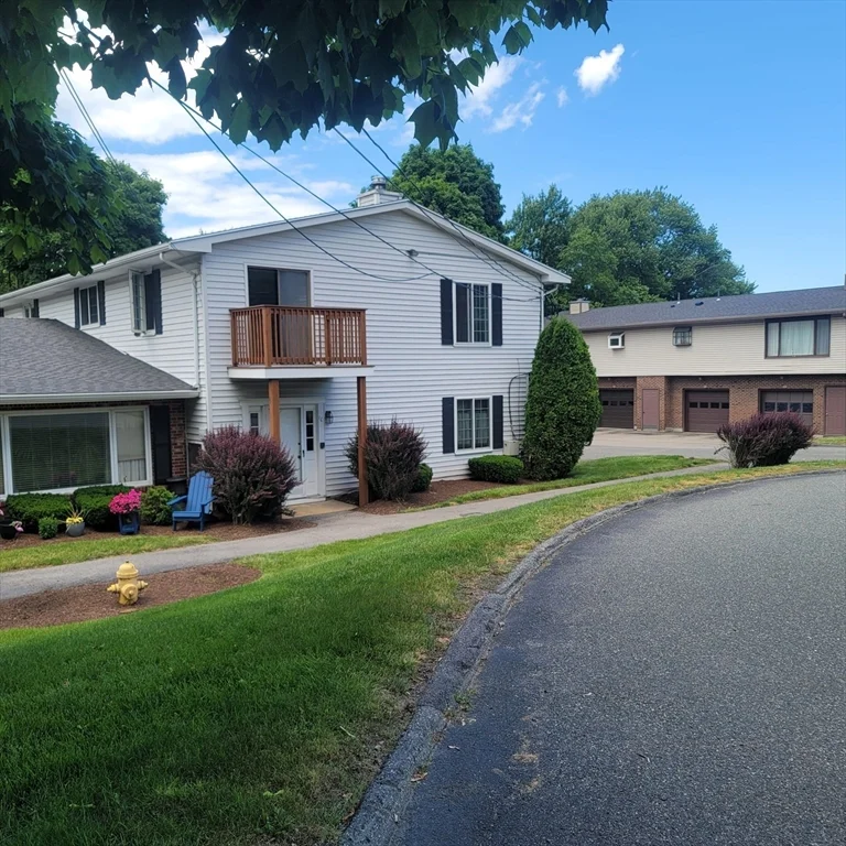 2 bed, 2 bath apartment for rent at 660 Union Unit 1C, East Braintree — photo 1 of 24